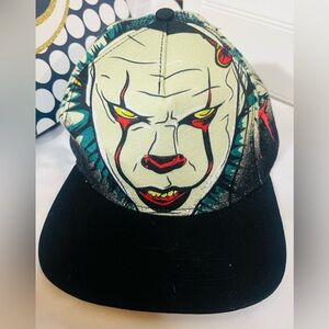 Official IT Graphic Hat ready for the Fan